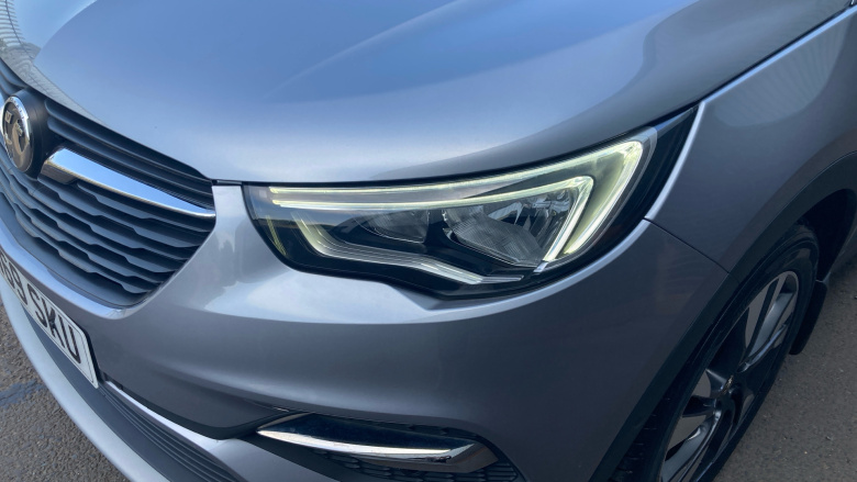 Vauxhall Grandland X 1.2 Turbo SRi Nav 5dr Petrol Hatchback